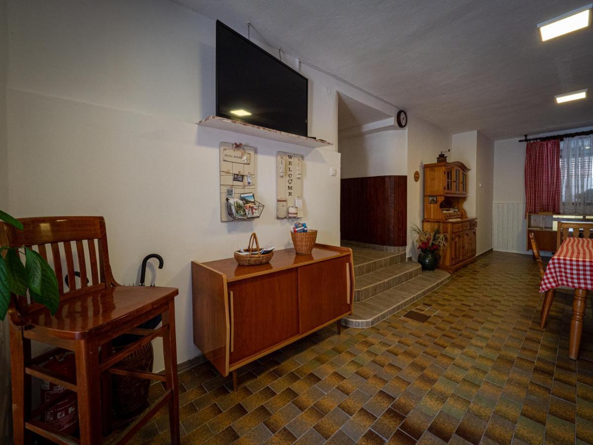Kiara Rooms Jesenice Phòng bức ảnh